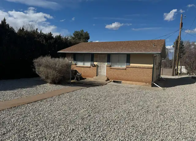 Property at 194 W 535 S, Cedar City, UT, 84720, 2 beds, 1 bath, [object Object]