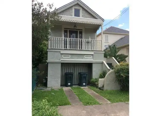 Property at 6303 Laurel St, New Orleans, LA, 70118, 2 beds, 1 bath, [object Object]