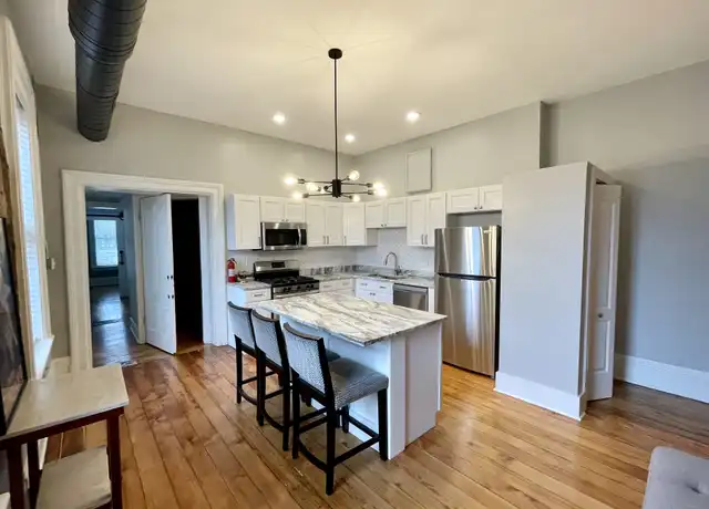 Property at 418 Johnson St Unit 2, Covington, KY, 41011, 2 beds, 2 baths, [object Object]