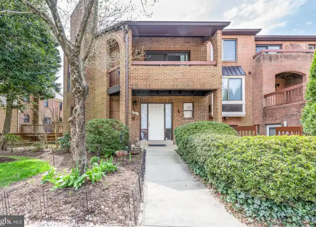 Property at 5241 King Charles Way Unit 1-1, Bethesda, MD, 20814, 4 beds, 3.5 baths, [object Object]