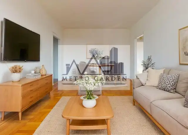 Property at 108-02 72nd Ave Unit 6B, Flushing, NY, 11375, 2 beds, 1 bath, [object Object]