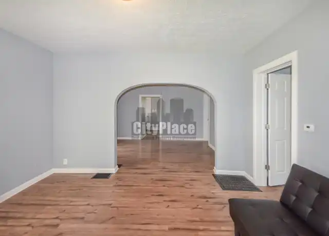 Property at 217 Jefferson Ave, Indianapolis, IN, 46201, 3 beds, 1 bath, [object Object]