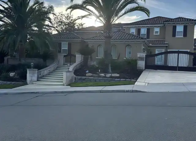Property at 684 Coastal Hills Dr, Chula Vista, CA, 91914, 5 beds, 5.5 baths, [object Object]