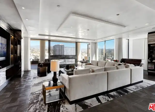 Property at 6250 Hollywood Blvd Unit 15A, Los Angeles, CA, 90028, 3 beds, 4 baths, [object Object]