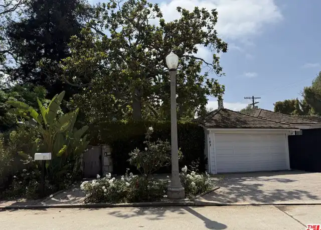 Property at 103 N Anita Ave, Los Angeles, CA, 90049, 3 beds, 3.5 baths, [object Object]