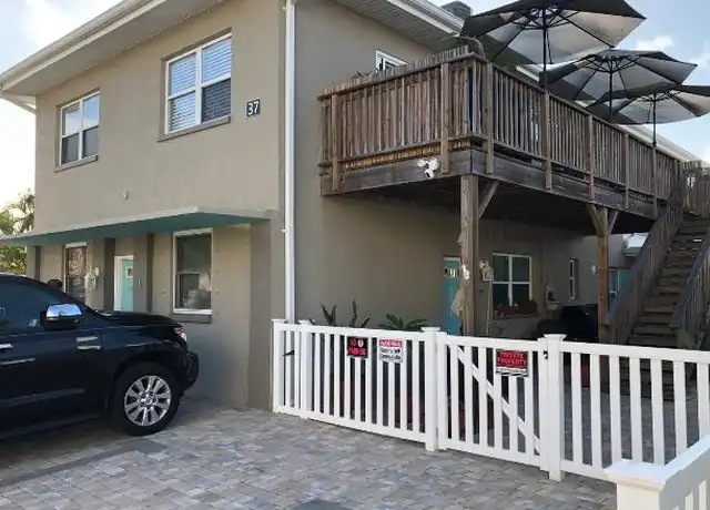 Property at 37 144th Ave, Madeira Beach, FL, 33708, 3 beds, 2 baths, [object Object]