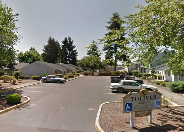 Property at 615 W Heintz St, Molalla, OR, 97038, 1 bed, 1 bath, [object Object]