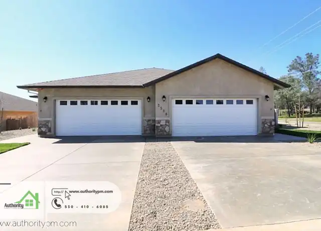 Property at 2530 Rainbow Ln Unit A, Redding, CA, 96002, 3 beds, 2 baths, [object Object]