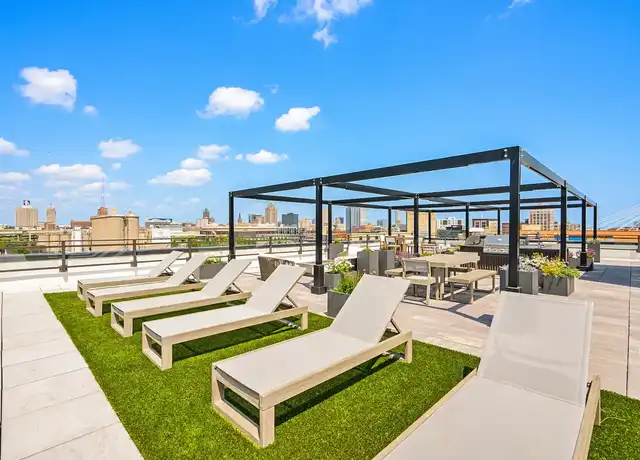 Property at River Place Lofts - 625 W Freshwater Way, Milwaukee, WI, 53204, 1 bed, 1 bath, [object Object]