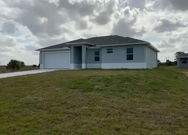 Property at 121 Bethlehem Pl, Labelle, FL, 33935, 3 beds, 2 baths, [object Object]
