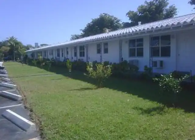 Property at 308 NE 2nd St, Hallandale Beach, FL, 33009, 1 bed, 1 bath, [object Object]