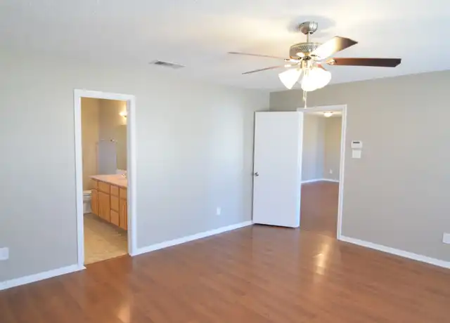 Property at 4313 Janelle Dr, Killeen, TX, 76549, 4 beds, 2 baths, [object Object]