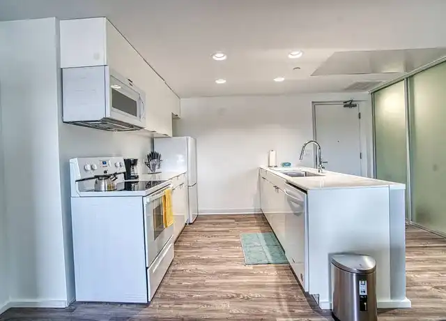 Property at Market District Lofts - 2012 W 25th St, Cleveland, OH, 44113, 1 bed, 1 bath, [object Object]