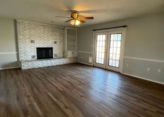 Property at 4214 Lexington Pl, Enid, OK, 73703, 3 beds, 2 baths, [object Object]