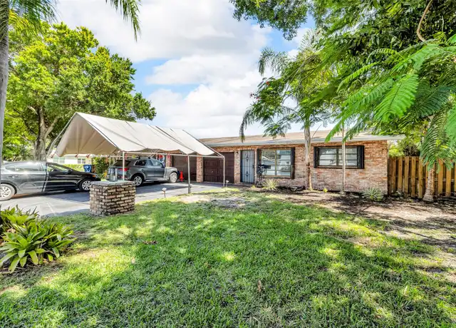 Property at 608 NE 21st Ct, Wilton Manors, FL, 33305, 2 beds, 1 bath, [object Object]