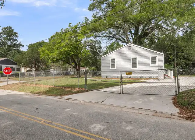 Property at 2308 Aintree Ave, North Charleston, SC, 29405, 2 beds, 1 bath, [object Object]