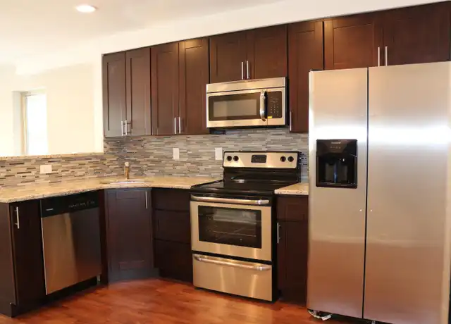 Property at 424 N 40th St Unit 4, Philadelphia, PA, 19104, 2 beds, 1 bath, [object Object]