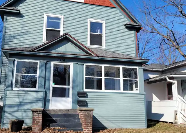Property at 1314 Oak St Unit 1, Kalamazoo, MI, 49008, 3 beds, 2 baths, [object Object]