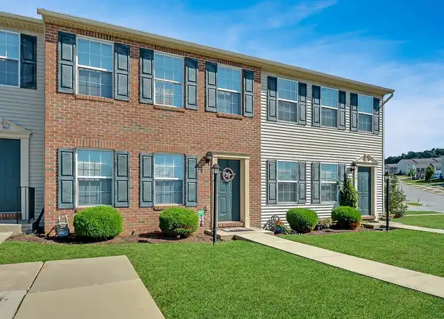Property at Lions Gate Townhomes - 101 N Cheviot Way, Red Lion, PA, 17356, 2-3 beds, 1.5-2.5 baths, [object Object]