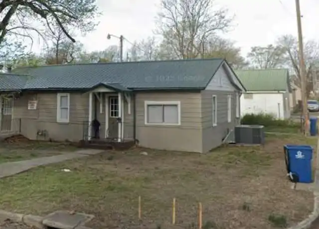 Property at 1302 Iowa Ave, Joplin, MO, 64801, 2 beds, 1 bath, [object Object]