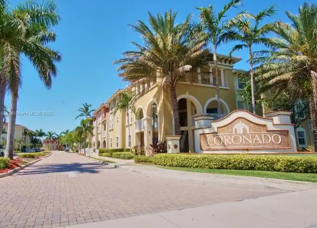 Property at 10870 NW 88th Ter #202, Doral, FL, 33178, 2 beds, 2.5 baths, [object Object]
