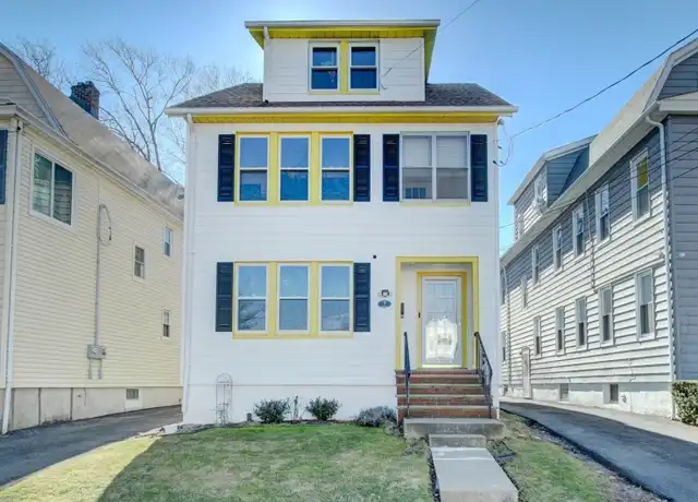 Property at 7 Wilfred St #2, Montclair, NJ, 07042, 2 beds, 1 bath, [object Object]