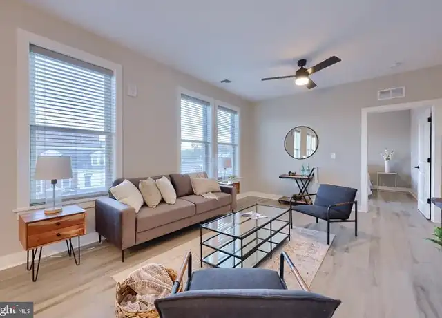 Property at 213 Jackson St Unit 11, Lancaster, PA, 17603, 2 beds, 2 baths, [object Object]