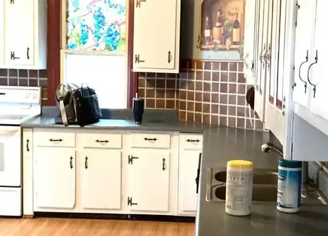 Property at 5 W North St Unit 7, Waynesboro, PA, 17268, 3 beds, 1.5 baths, [object Object]