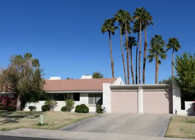 Property at 2214 S Sunshine Cir, Palm Springs, CA, 92264, 2 beds, 2 baths, [object Object]