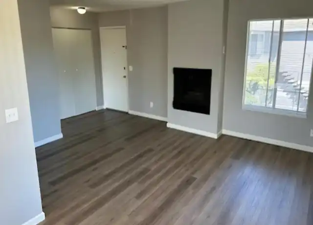 Property at 910 Kirsten Ct, Rohnert Park, CA, 94928, 2 beds, 1 bath, [object Object]