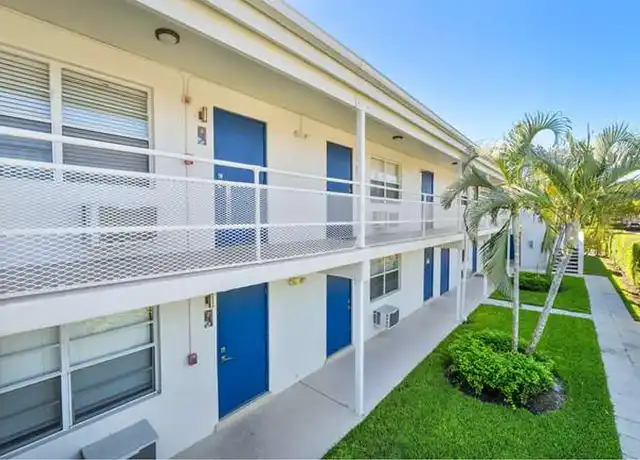 Property at Jade Palms - 402 11th St N, Naples, FL, 34102, 1 bed, 1 bath, [object Object]