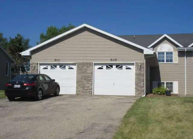 Property at 2111 Green Valley Dr Unit 2113, Janesville, WI, 53546, 2 beds, 1.5 baths, [object Object]