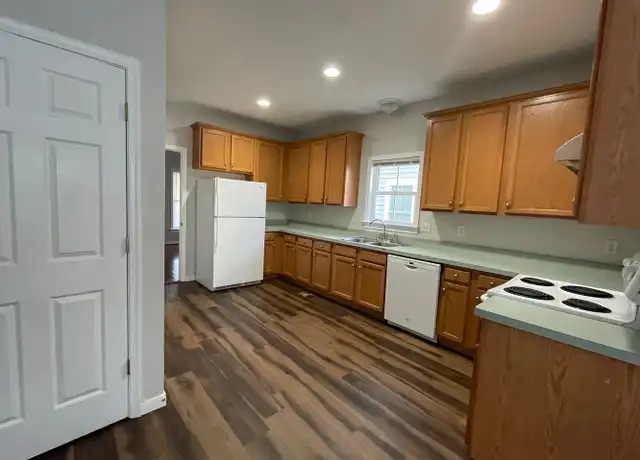 Property at 715 Catherine St, Richmond, VA, 23220, 4 beds, 2.5 baths, [object Object]
