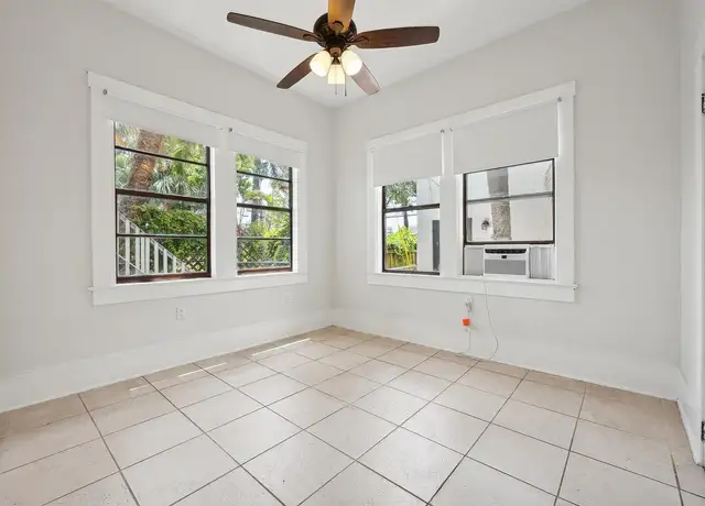 Photo of 418 Kanuga Dr, West Palm Beach, FL 33401