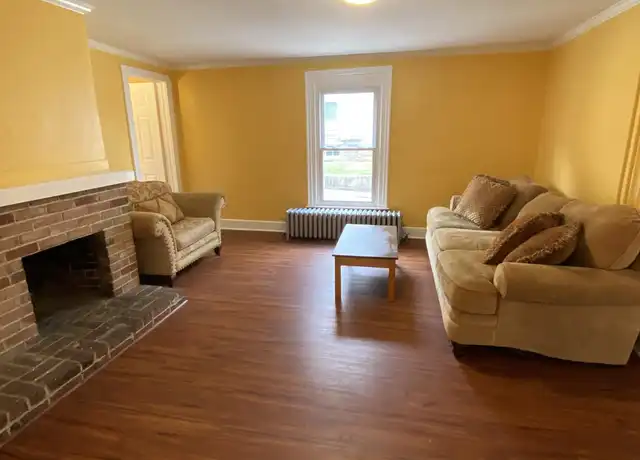 Property at 343 S 6th St Unit 1, Indiana, PA, 15701, 4 beds, 1 bath, [object Object]