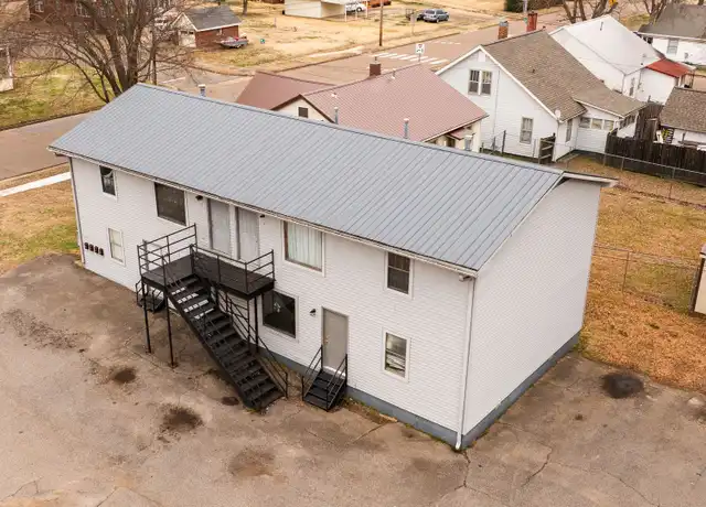 Property at 422 W Jackson St #4, Union City, TN, 38261, 2 beds, 1 bath, [object Object]