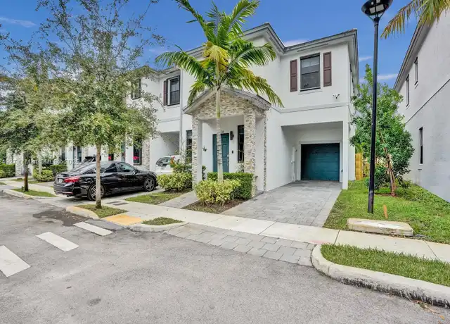Property at 1518 SW 29th St, Fort Lauderdale, FL, 33315, 4 beds, 2.5 baths, [object Object]