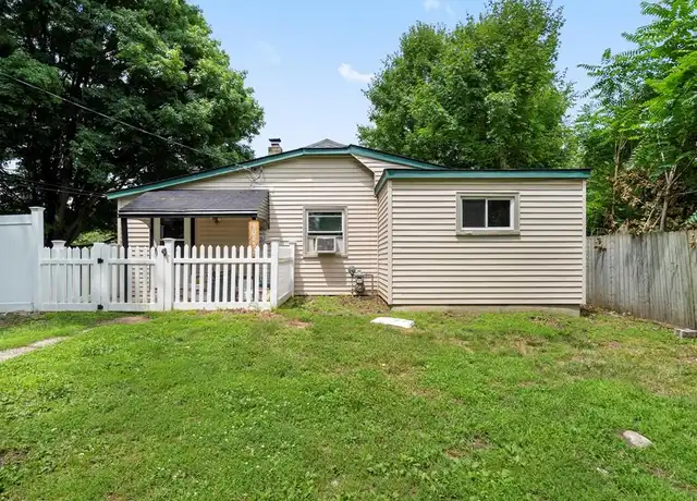 Property at 30853 Prospect St, Lenox, MI, 48048, 2 beds, 1 bath, [object Object]