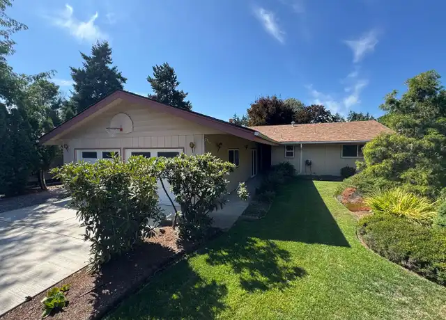 Property at 2490 NW 25th St, Corvallis, OR, 97330, 4 beds, 2 baths, [object Object]