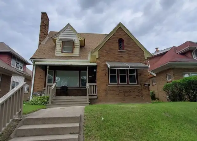 Property at 1216 W Capitol Dr Unit 1216A, Milwaukee, WI, 53206, 2 beds, 1 bath, [object Object]