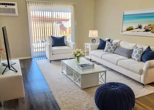 Property at 5904 S Datura St Unit 10, Littleton, CO, 80120, 2 beds, 1 bath, [object Object]