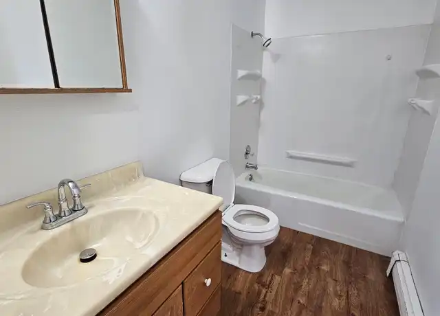 Property at 1210 SE Belmont Dr Unit 1210-01, Ankeny, IA, 50021, 2 beds, 1 bath, [object Object]
