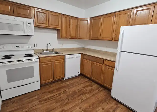 Property at 1210 SE Belmont Dr Unit 1210-01, Ankeny, IA, 50021, 2 beds, 1 bath, [object Object]
