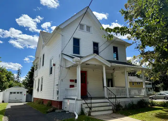 Property at 214 High St Unit 2nd Floor, Bristol, CT, 06010, 2 beds, 1 bath, [object Object]