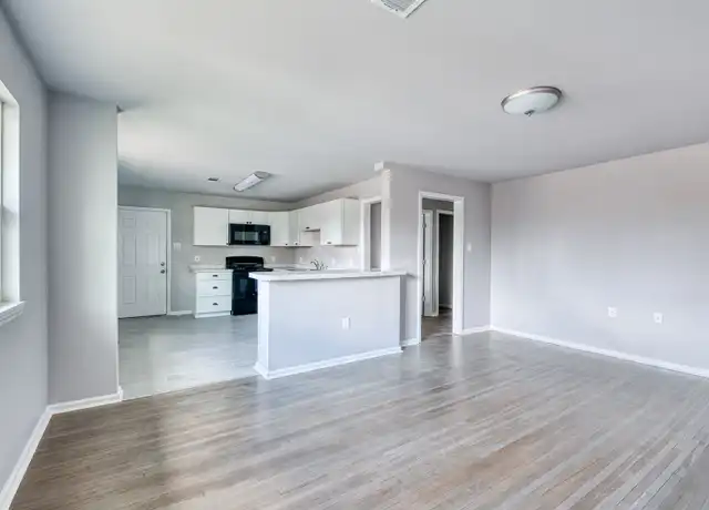 Property at 202 W K St Unit 200, North Little Rock, AR, 72116, 2 beds, 1 bath, [object Object]