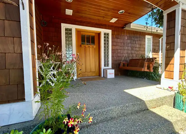 Property at 1611 34th St, Bellingham, WA, 98229, 4 beds, 3.5 baths, [object Object]