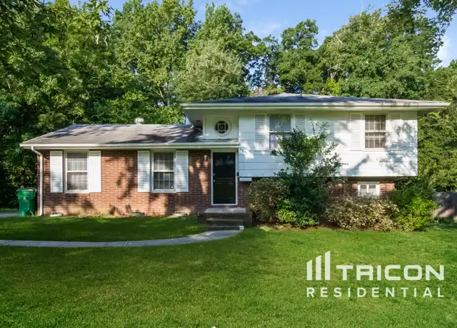 Property at 4200 Gladstone Ln, Charlotte, NC, 28205, 4 beds, 2 baths, [object Object]