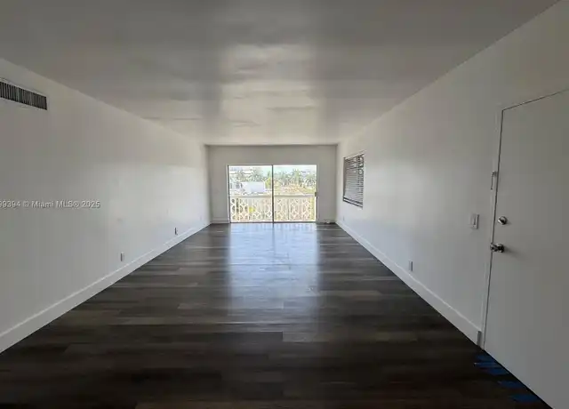 Property at 9700 E Bay Harbor Dr #401, Bay Harbor Islands, FL, 33154, 1 bed, 2.5 baths, [object Object]