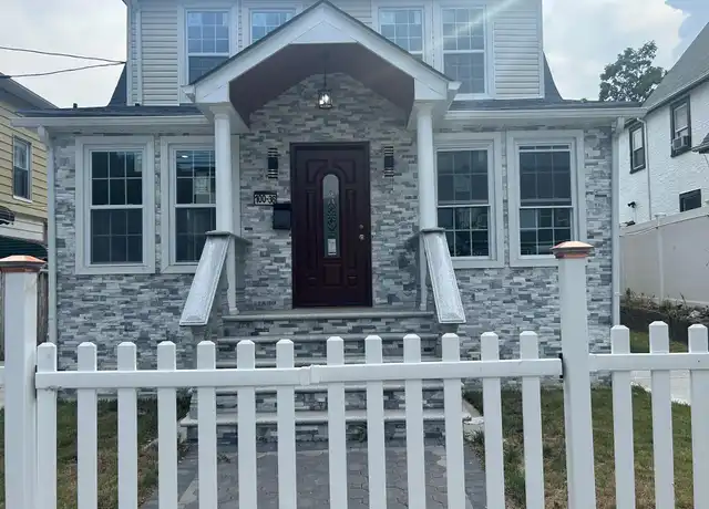 Property at 10036 197th St, Hollis, NY, 11423, 4 beds, 1.5 baths, [object Object]