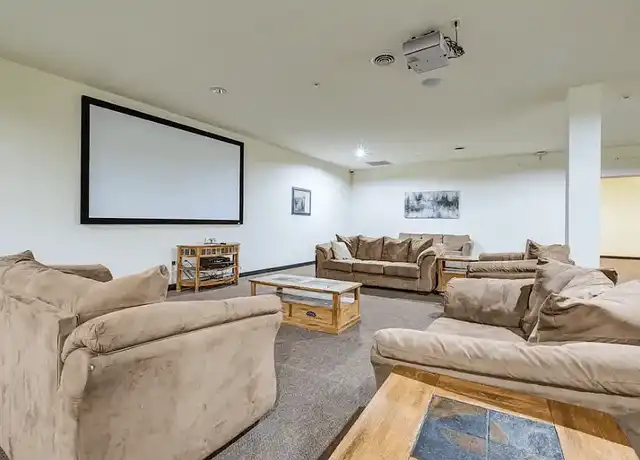 Property at Lofts at 525 - 525 Lancaster Ave, Reading, PA, 19611, 1 bed, 1 bath, [object Object]
